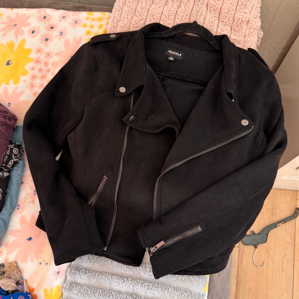 4SI3NNA Faux Suede Motorcycle Jacket